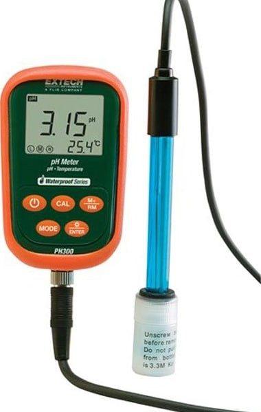 Extech PH300 Waterproof pH / mV / Temperature Kit
